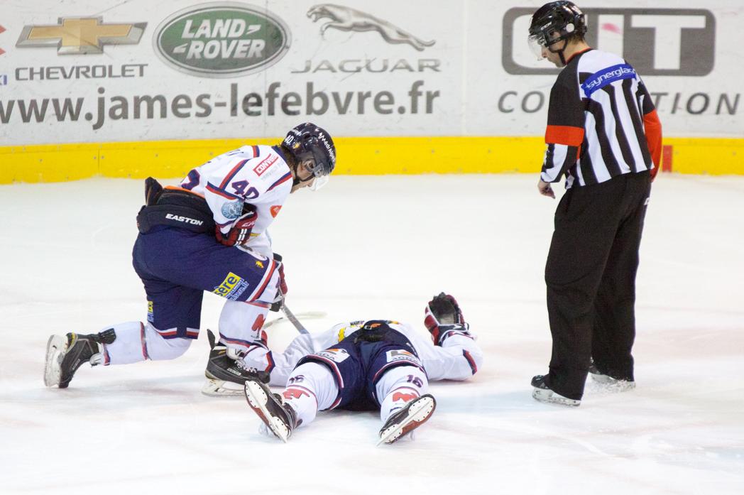 Amiens  6 - 2 Grenoble 