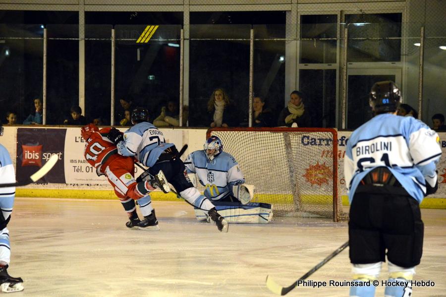 Courbevoie  5 - 2 Tours 