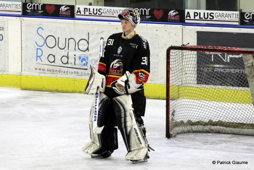 Nice 8 - 4 Mont-Blanc
