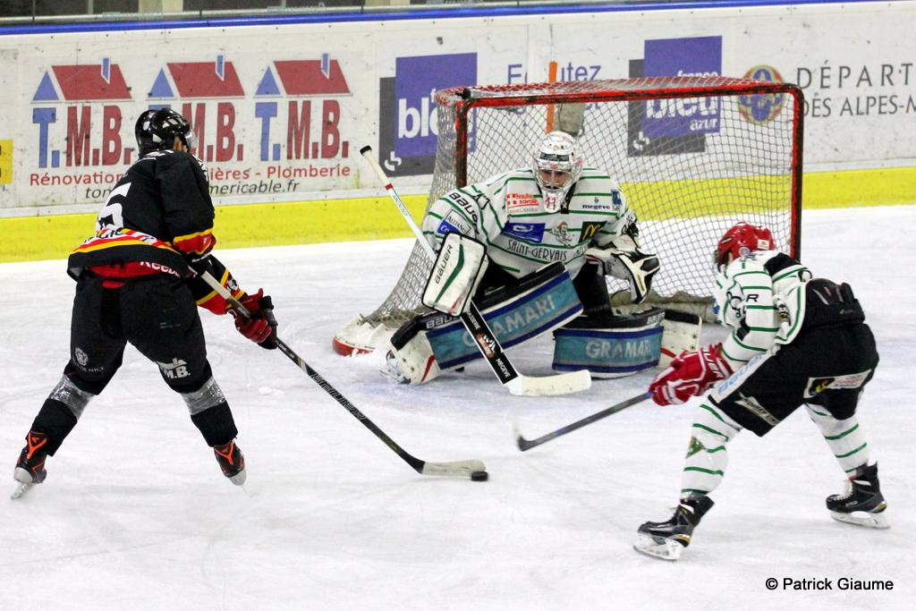 Nice 8 - 4 Mont-Blanc