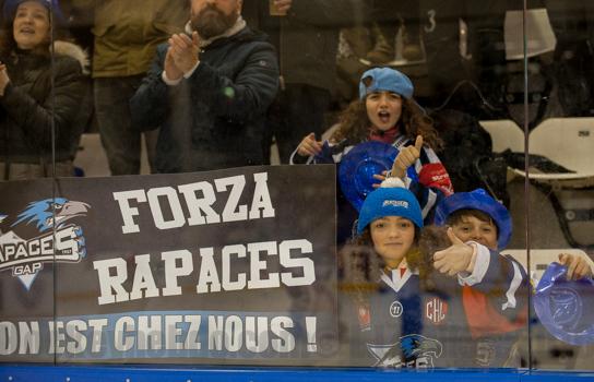 Gap  4 - 2 Rouen