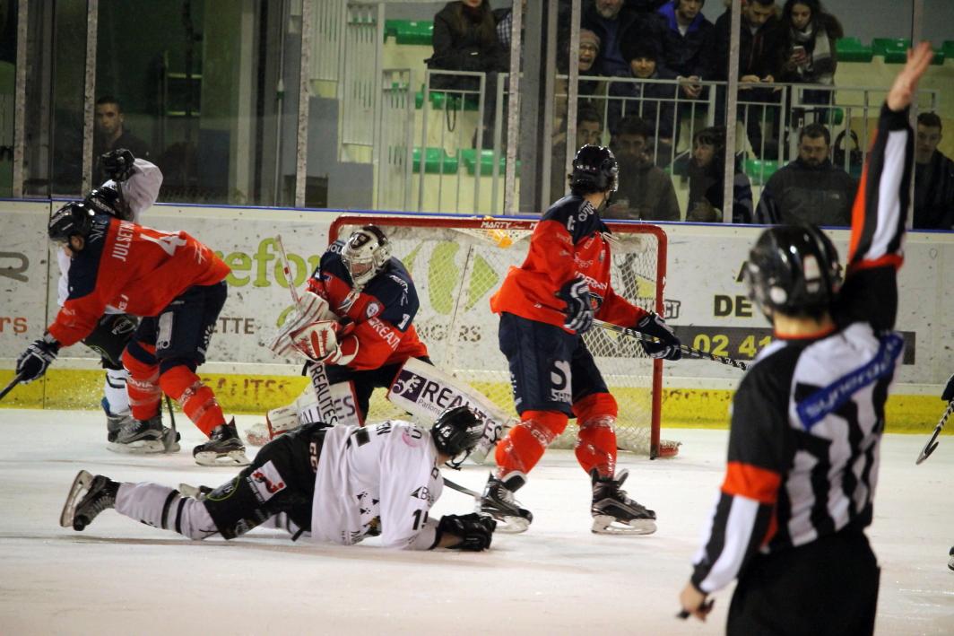 Angers  6 - 2 Brest 