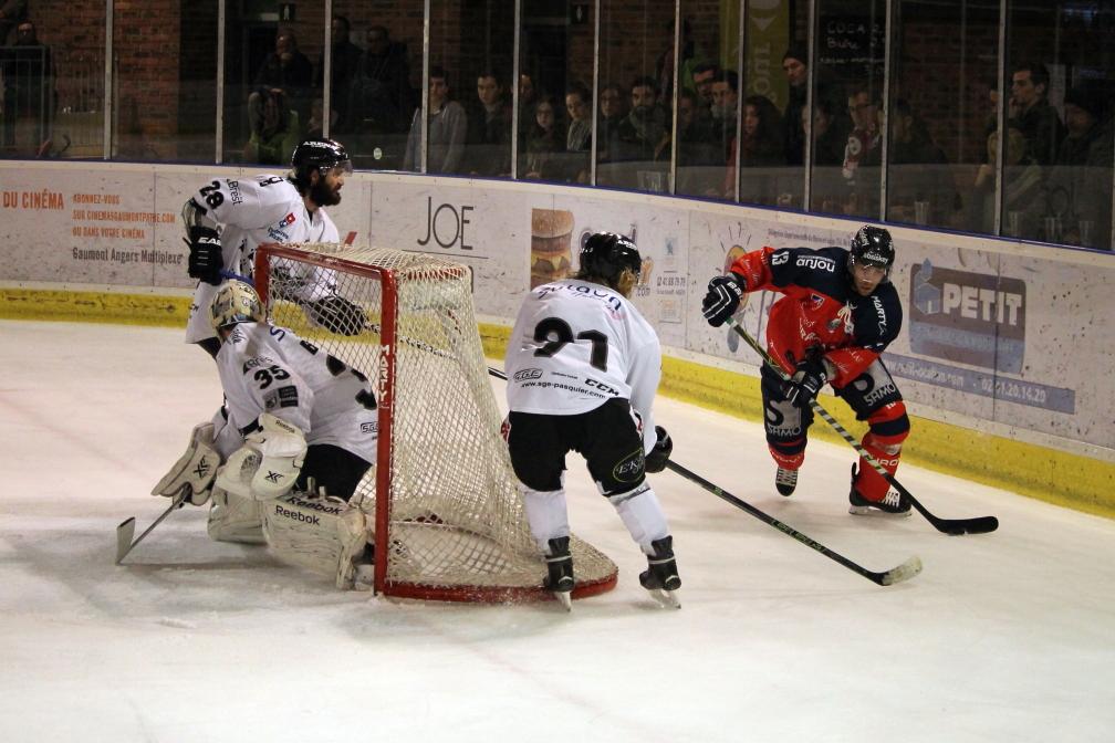 Angers  5 - 2 Brest 