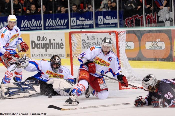 Grenoble  3 - 2 Epinal 