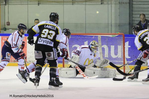 Rouen 3 - 1 Grenoble 