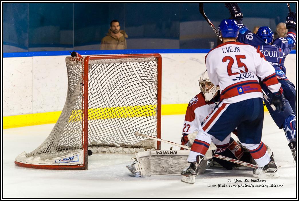 Paris (FV) 8 - 4 Wasquehal Lille