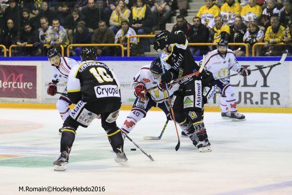 Rouen 0 - 1 Grenoble 
