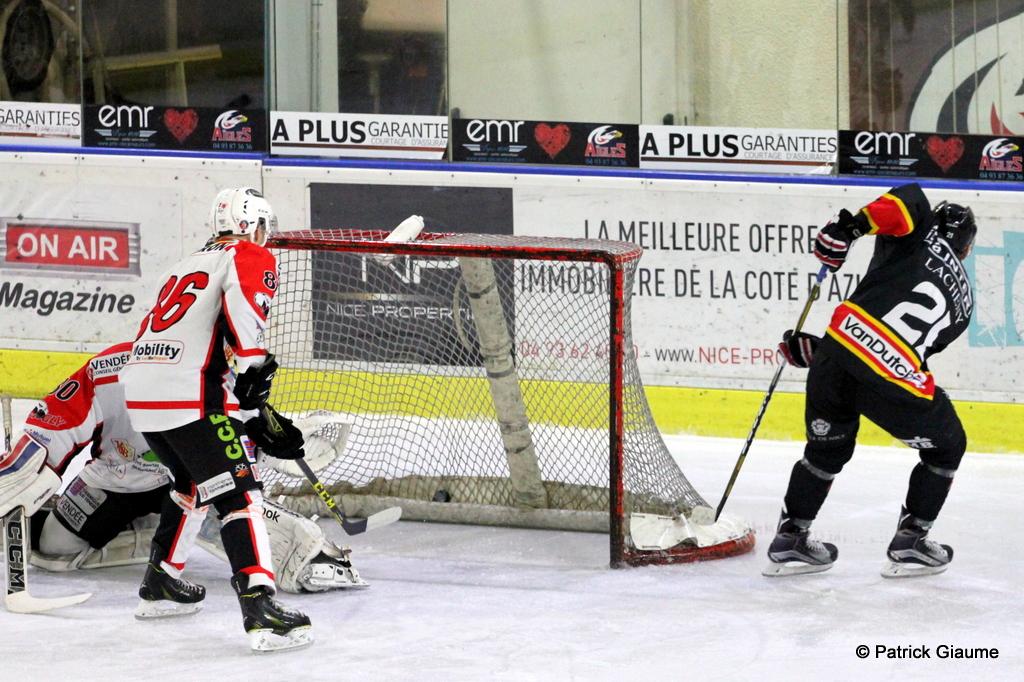 Nice 7 - 1 La Roche-sur-Yon