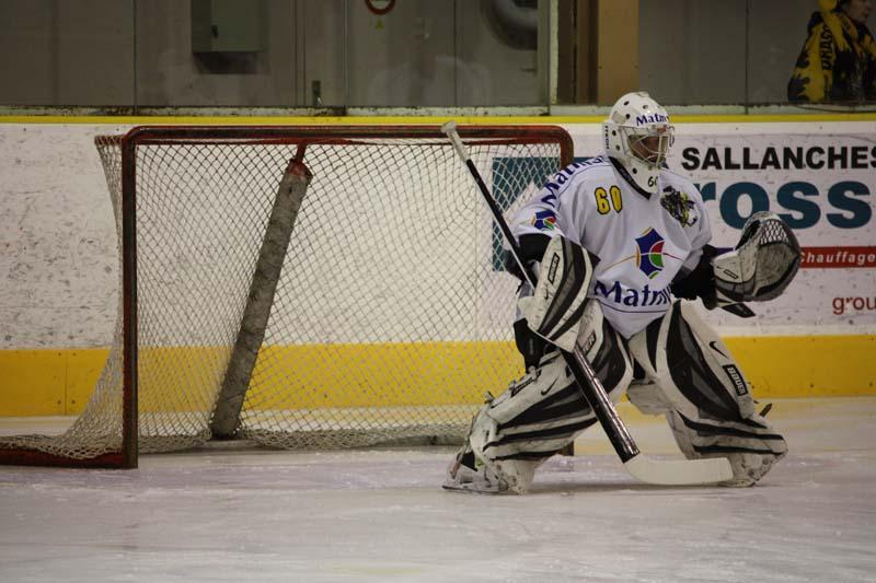 Chamonix  3 - 4 Rouen