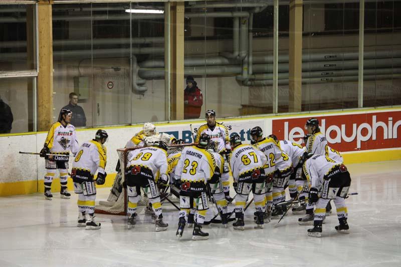 Chamonix  3 - 4 Rouen