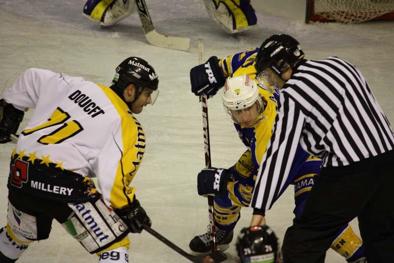 Chamonix  3 - 4 Rouen