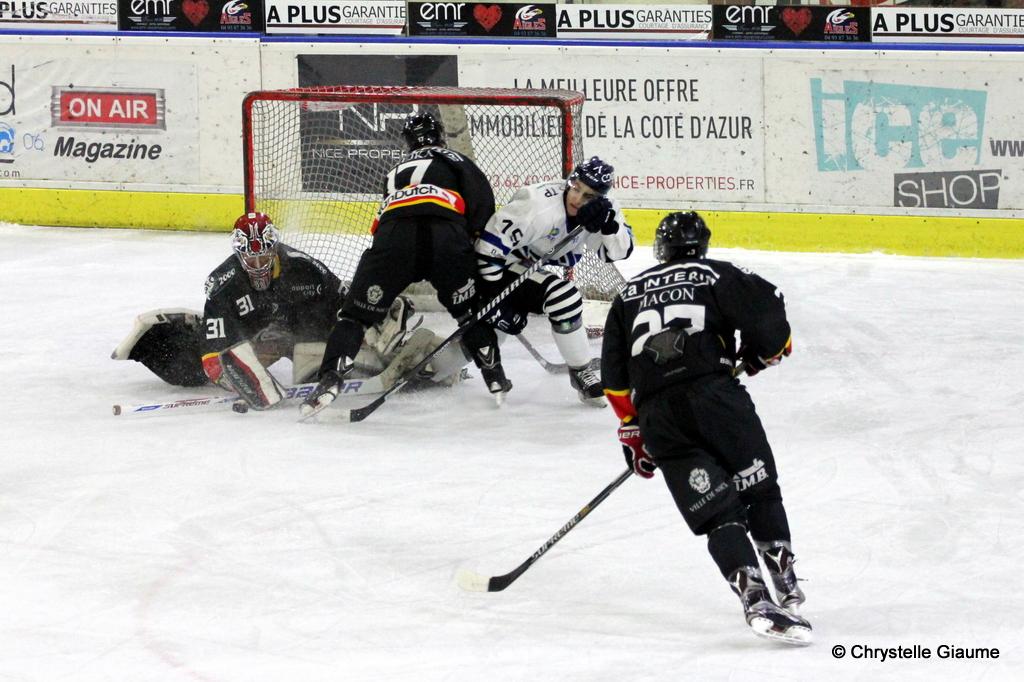Nice 5 - 2 Nantes