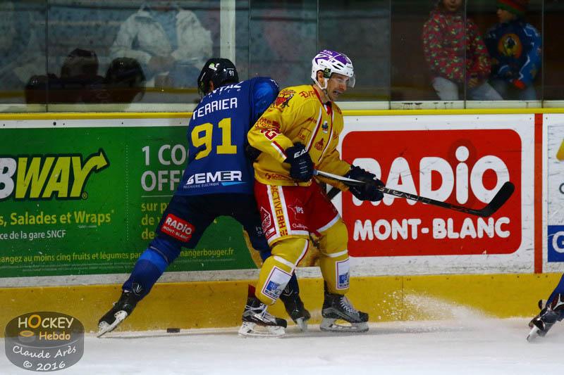 Chamonix  1 - 2 Dijon 