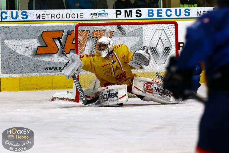 Chamonix  1 - 2 Dijon 