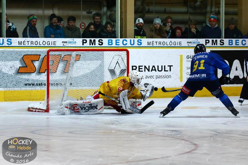 Chamonix  1 - 2 Dijon 