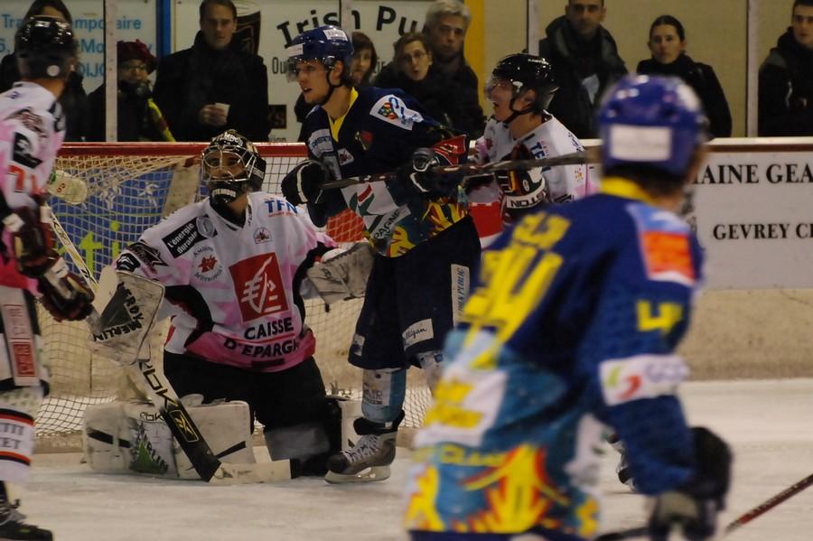 Dijon  4 - 11 Amiens 