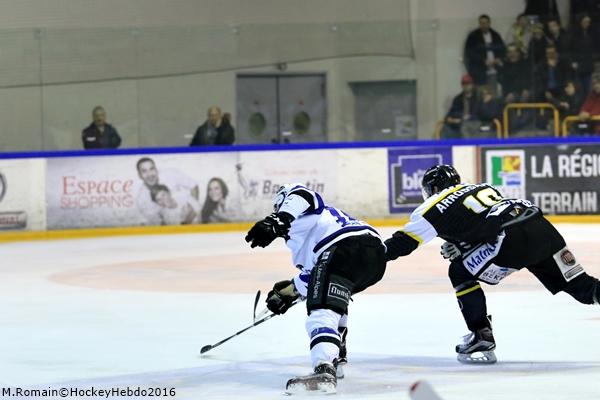 Rouen 0 - 2 Gap 