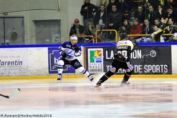 Rouen 0 - 2 Gap 