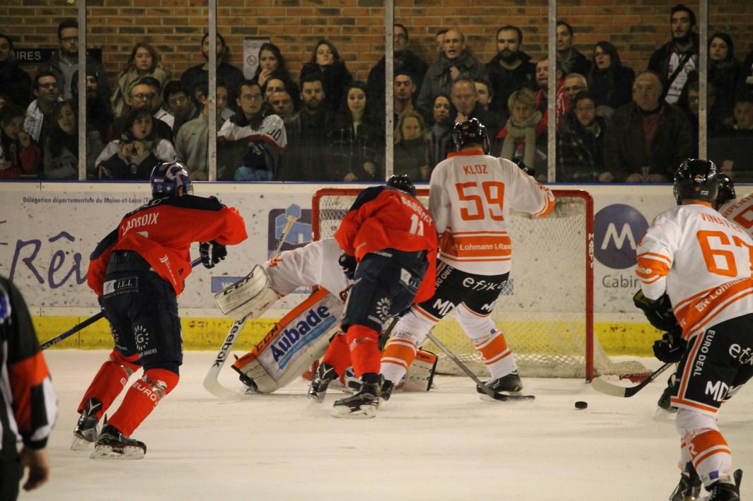 Angers  1 - 3 Epinal 