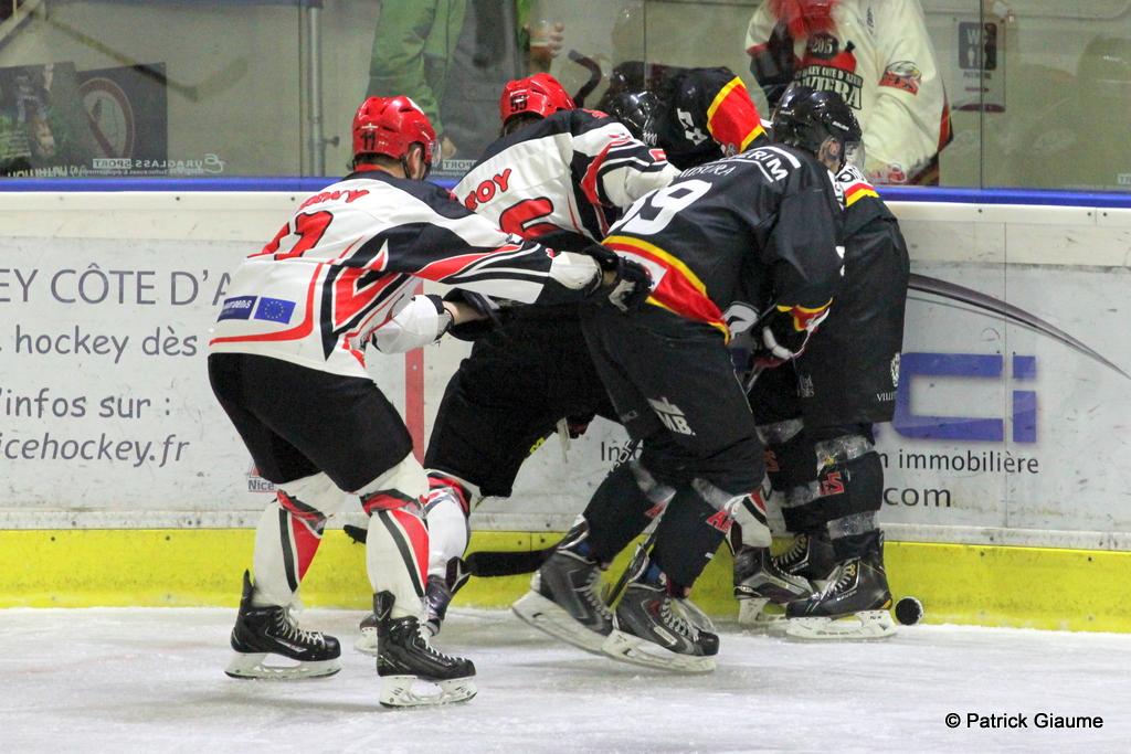 Nice 3 - 2 Neuilly/Marne