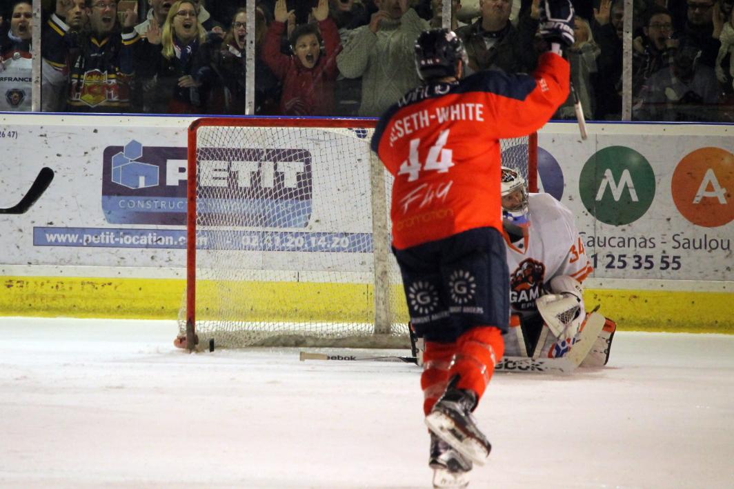 Angers  4 - 0 Epinal 