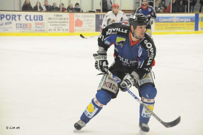 Caen  4 - 2 Cergy-Pontoise