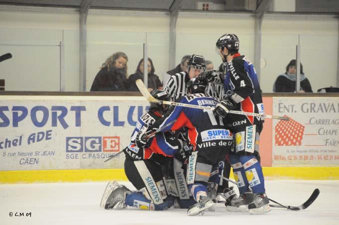 Caen  4 - 2 Cergy-Pontoise