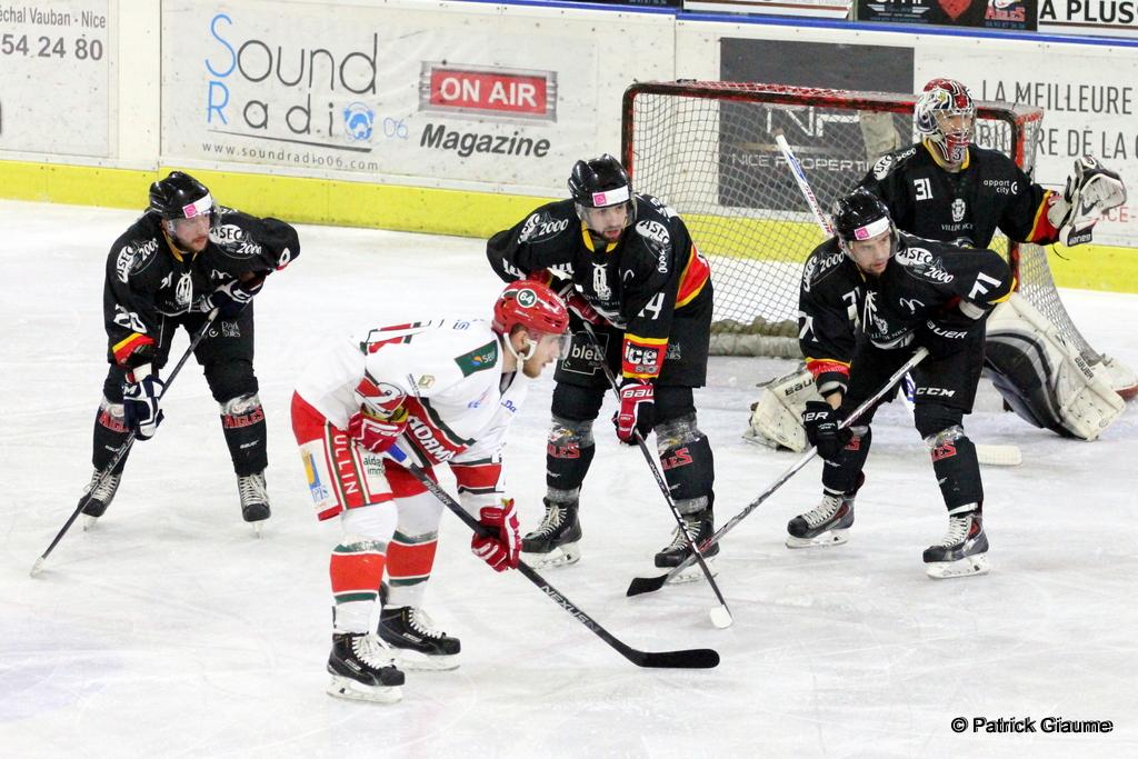 Nice 3 - 2 Anglet