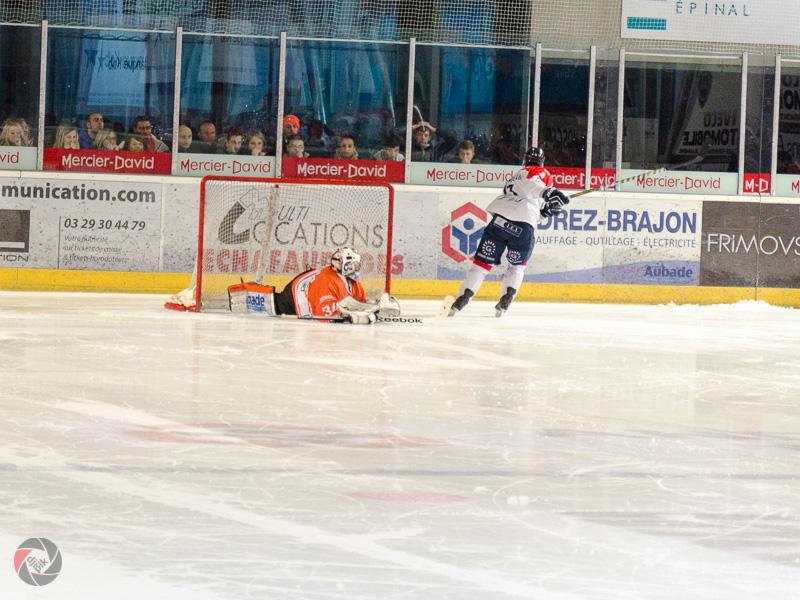 Epinal  4 - 5 Angers 