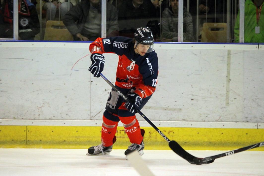 Angers  2 - 3 Rouen