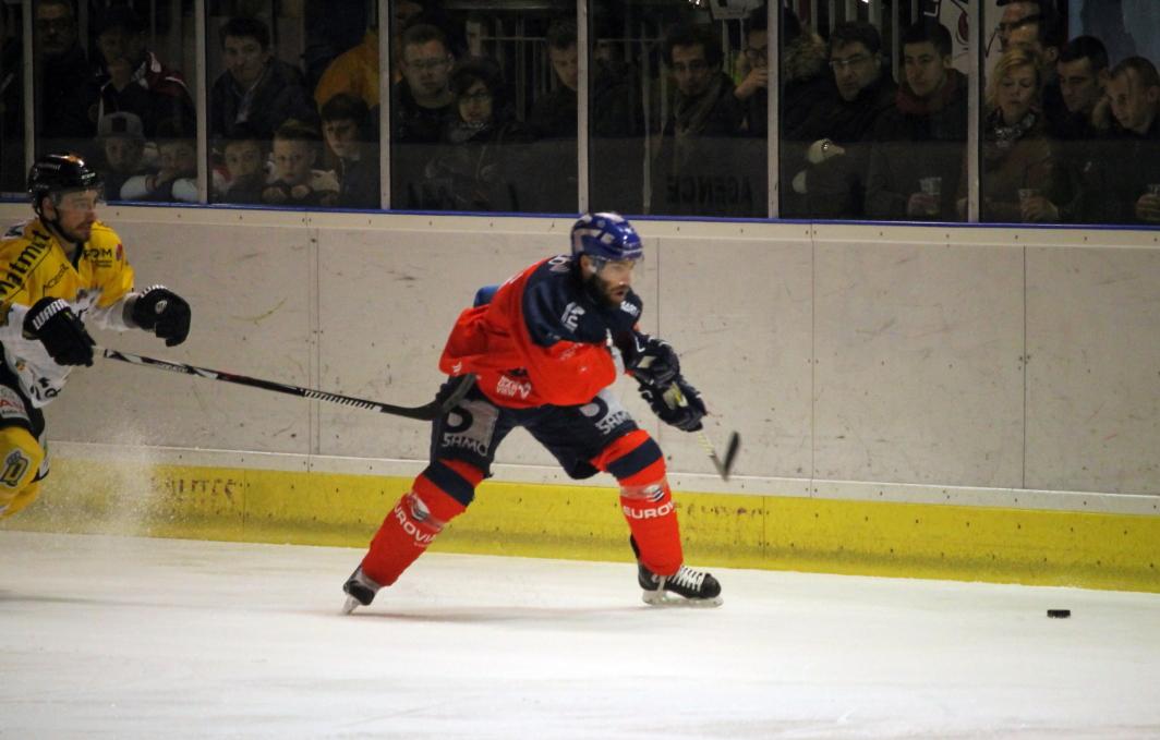 Angers  2 - 3 Rouen