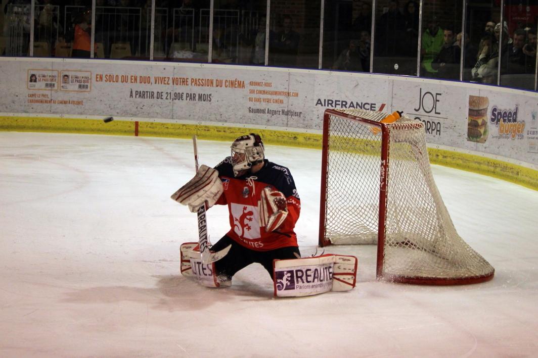 Angers  2 - 3 Rouen
