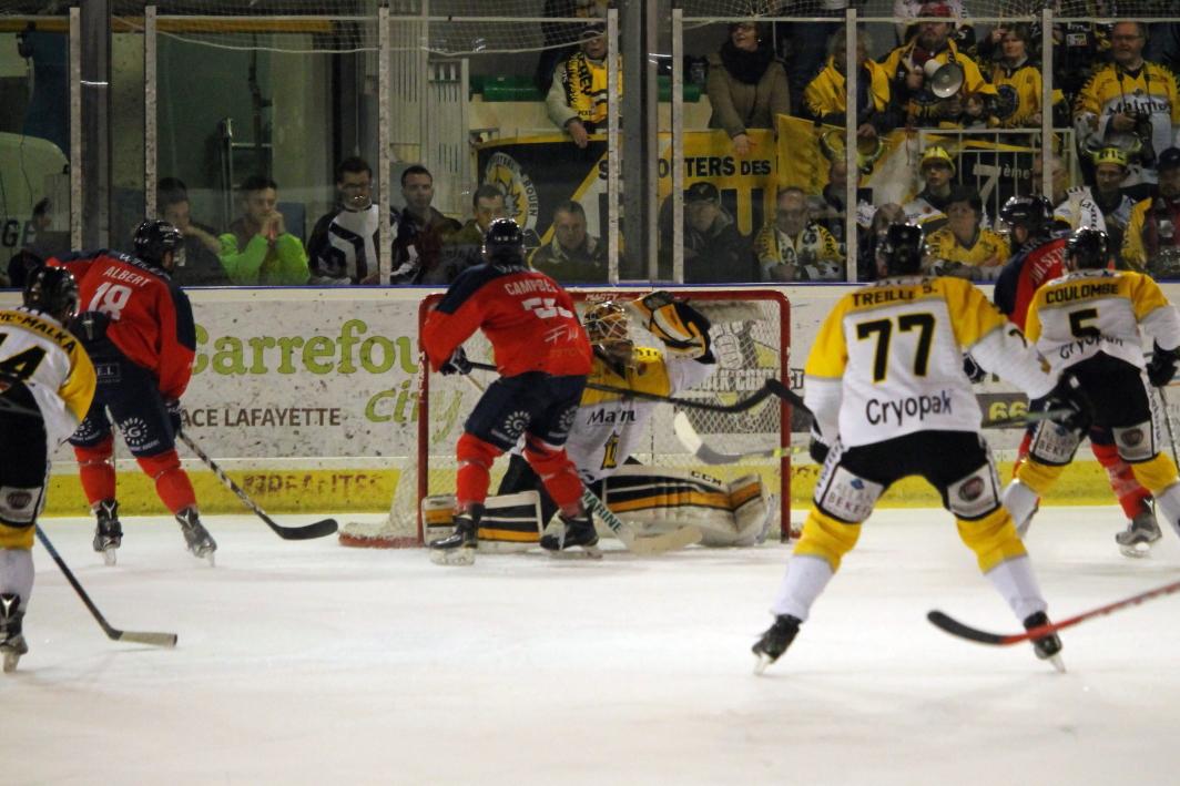 Angers  2 - 3 Rouen