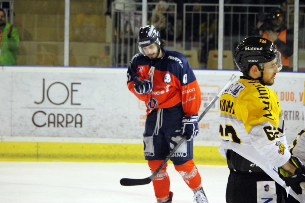 Angers  2 - 3 Rouen