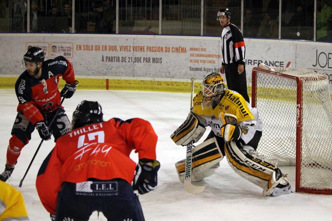 Angers  2 - 4 Rouen