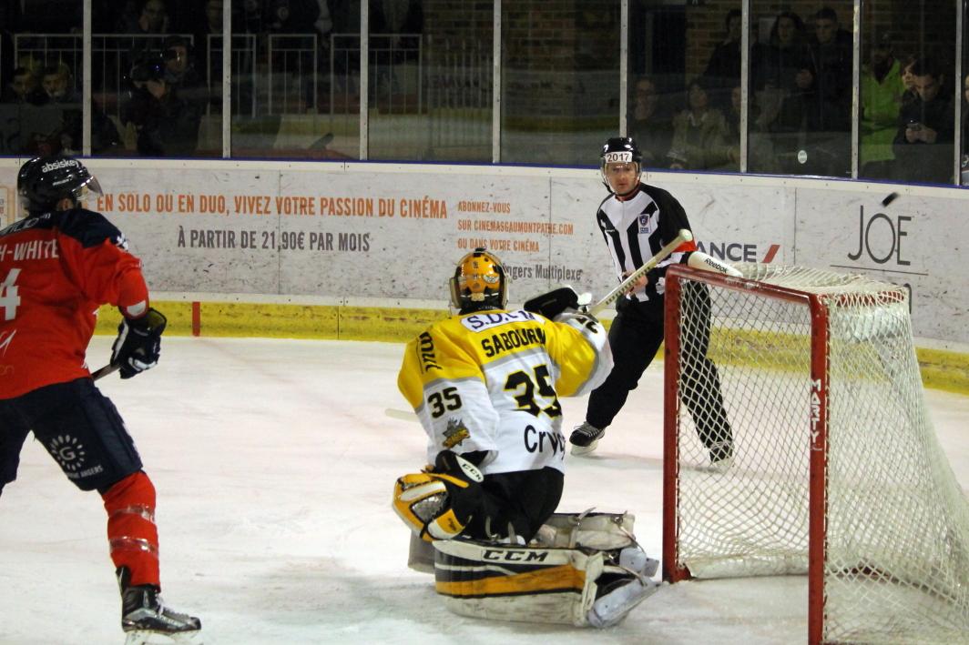 Angers  2 - 4 Rouen