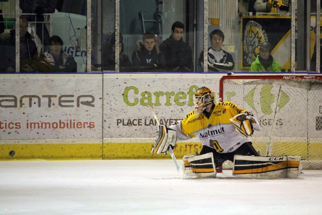 Angers  2 - 4 Rouen