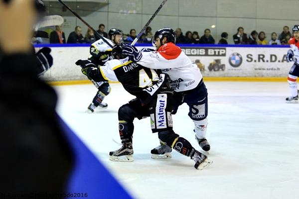 Rouen 6 - 2 Angers 