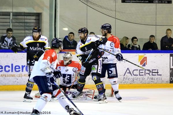 Rouen 6 - 2 Angers 