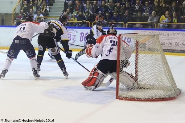 Rouen 9 - 1 Angers 
