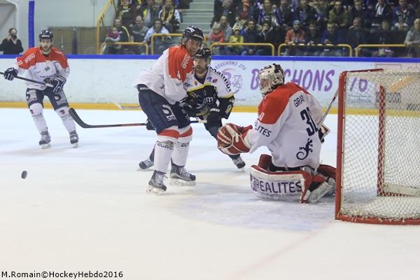 Rouen 9 - 1 Angers 