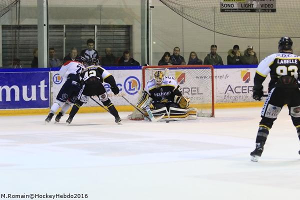Rouen 9 - 1 Angers 