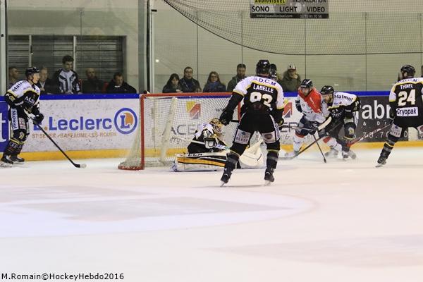 Rouen 9 - 1 Angers 