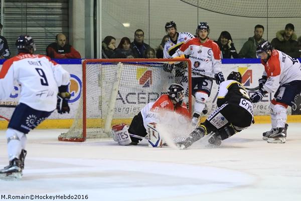 Rouen 9 - 1 Angers 
