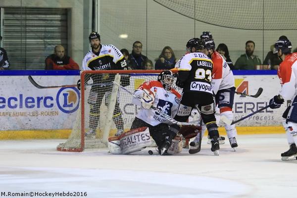 Rouen 9 - 1 Angers 