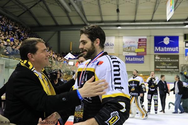 Rouen 9 - 1 Angers 