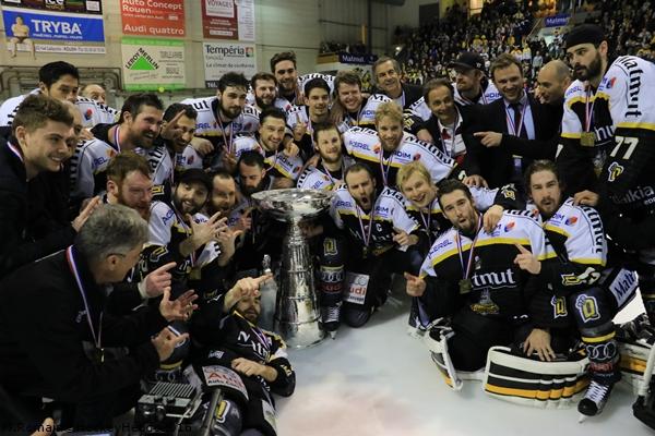 Rouen 9 - 1 Angers 