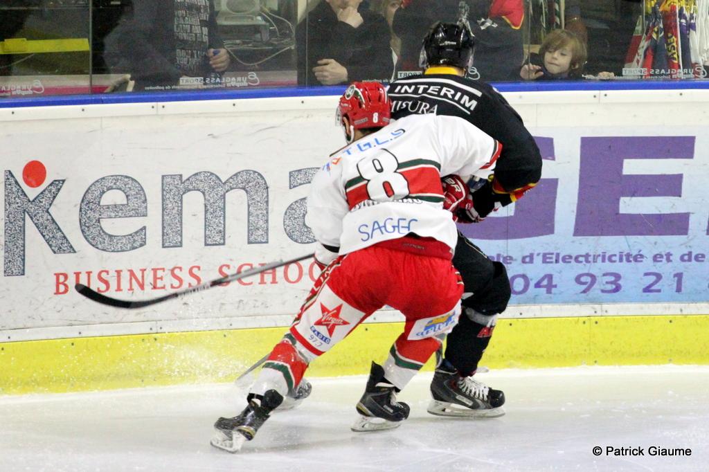 Nice 4 - 1 Anglet