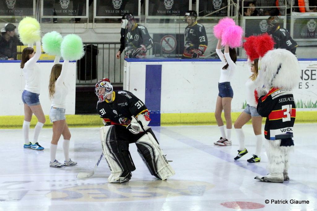 Nice 4 - 1 Anglet