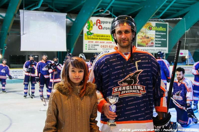Clermont-Ferrand 2 - 9 Courbevoie 